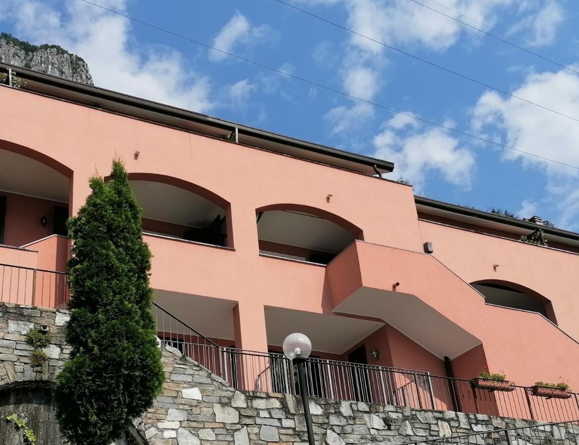 Blu Panorama belvedere lago di Como Varenna Bagian luar foto